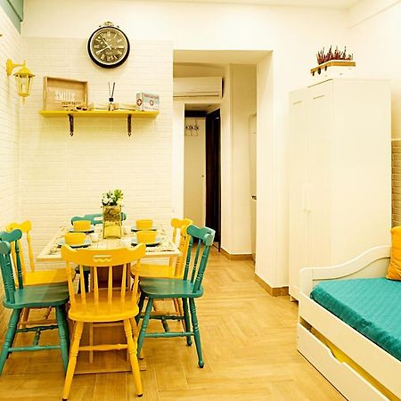 Balconcino Sul Museo Apartment Naples Luaran gambar